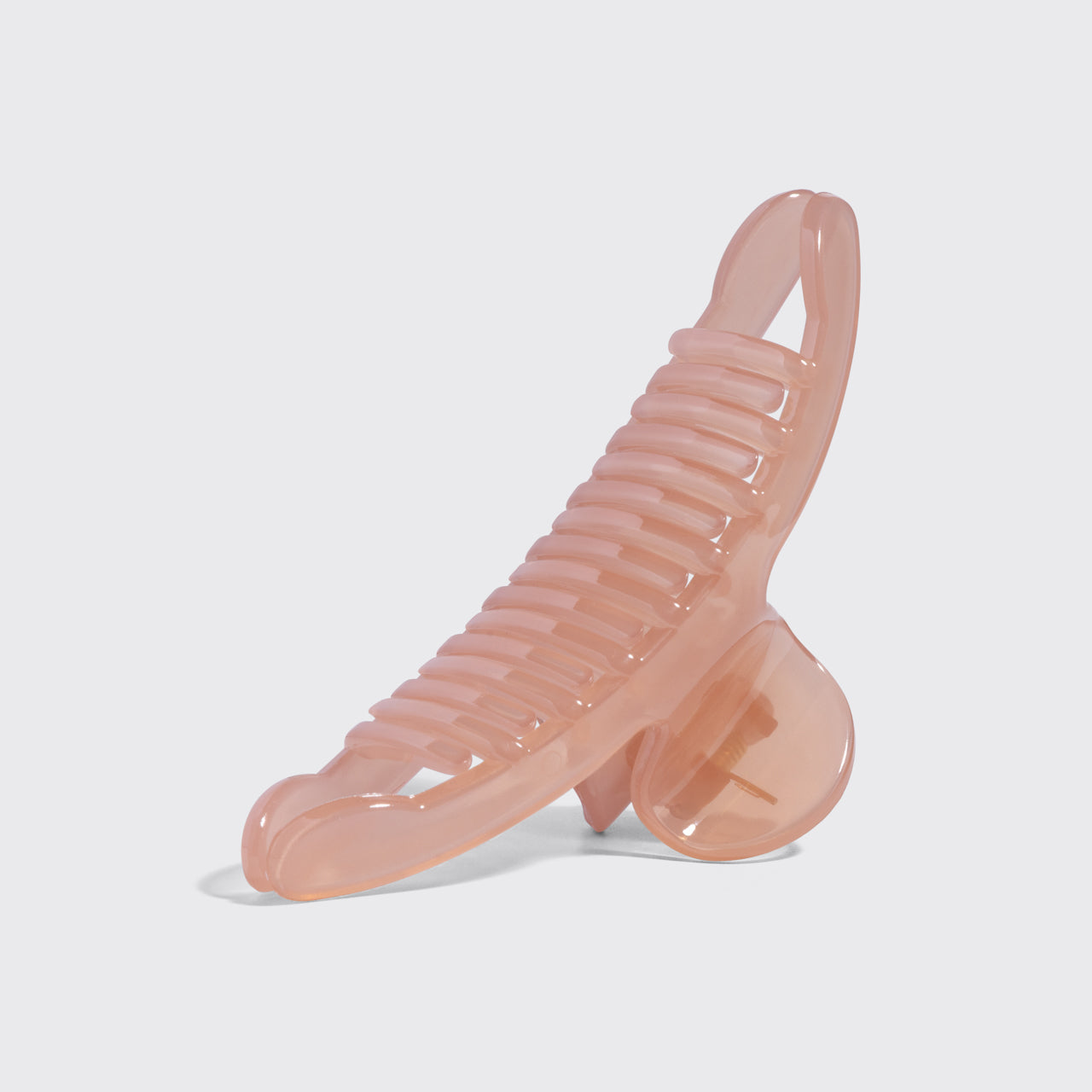 513010-RecycledPlastic-LargeArchedClip-Hair-SoftPink-2-1280x1280px.jpg